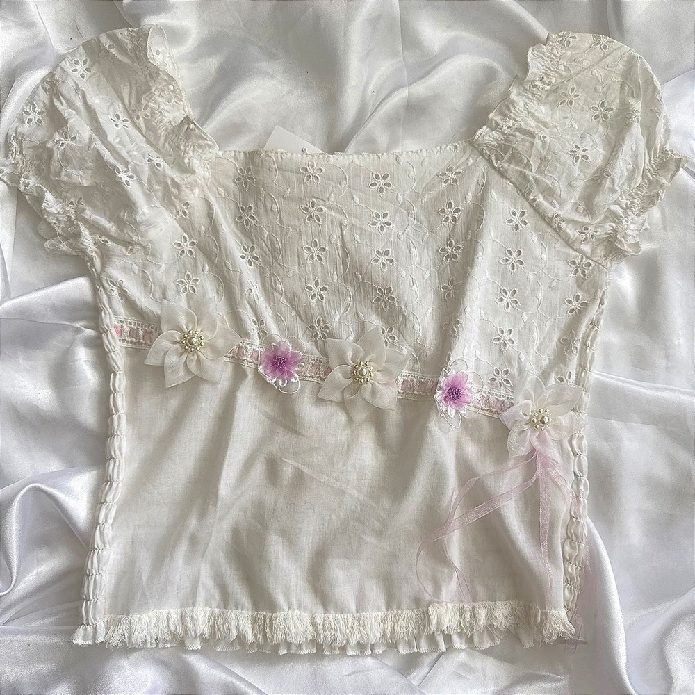 Alice Pi White Eyelet Cotton Blouse Floral 3D Applique Cottagecore Puff Sleeve